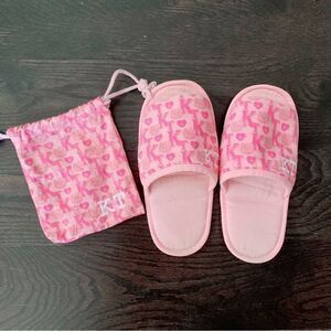 💗Hello Kitty Foldable Slippers with Matching Pouch